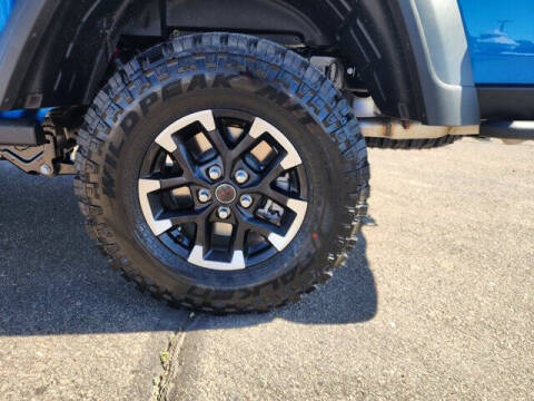 2026 Jeep Gladiator Shadow Ops