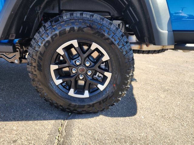 2026 Jeep Gladiator Shadow Ops