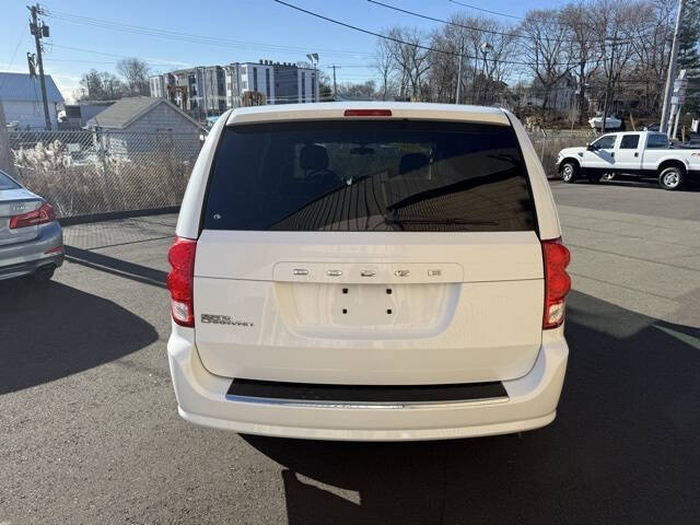 2016 Dodge Grand Caravan SE
