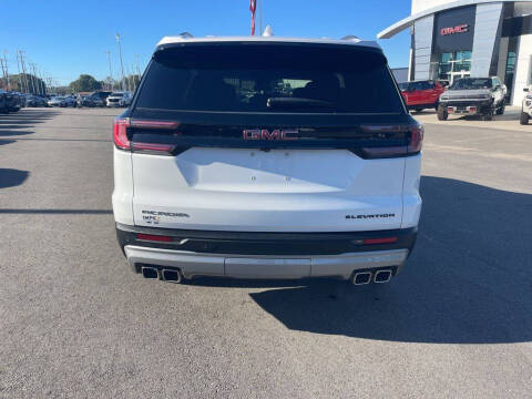 2025 GMC Acadia Elevation