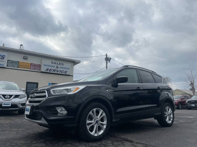 2018 Ford Escape SEL photo 2