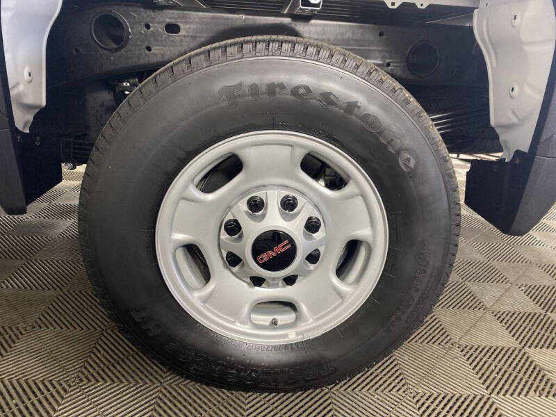 2025 GMC Sierra 2500HD Pro