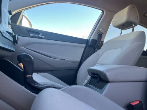 2017 Hyundai Tucson SE