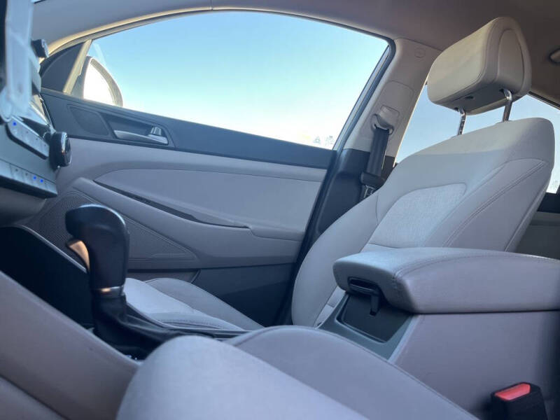 2017 Hyundai Tucson SE