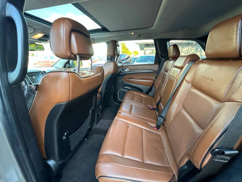 2016 Jeep Grand Cherokee Summit