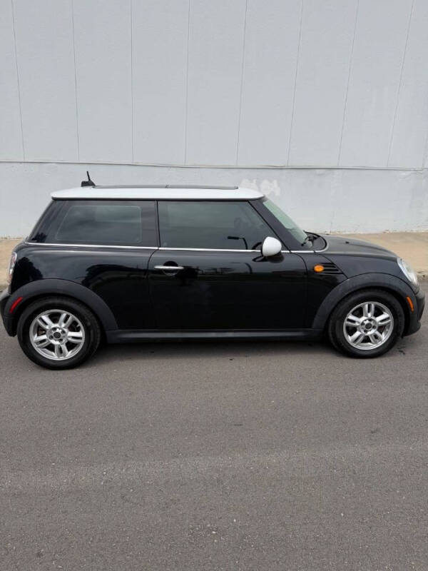 2011 MINI Cooper