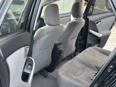 2012 Toyota Prius Two