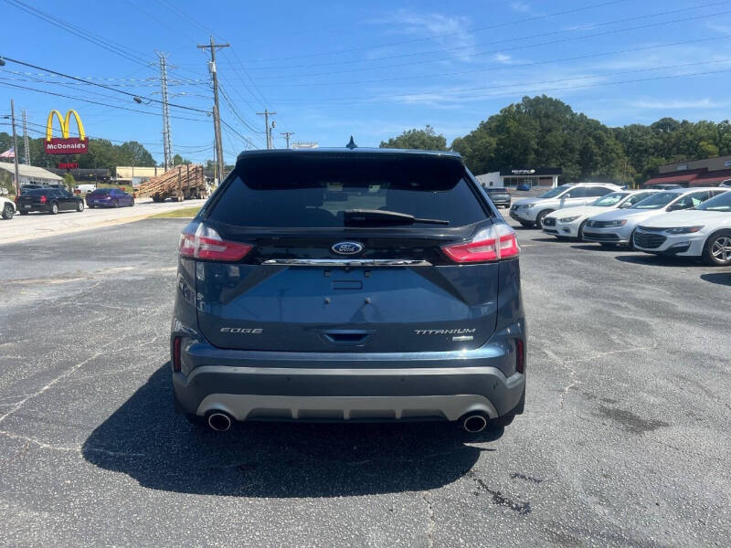 2019 Ford Edge Titanium