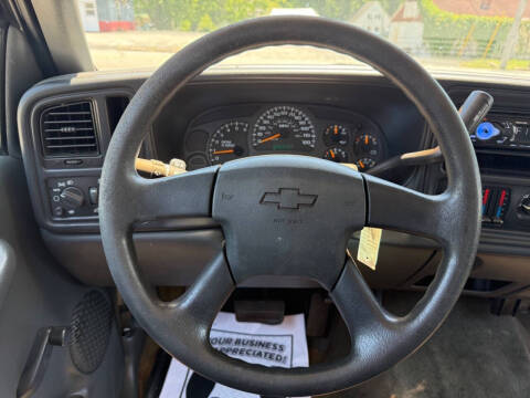 2003 Chevrolet Silverado 1500 LS