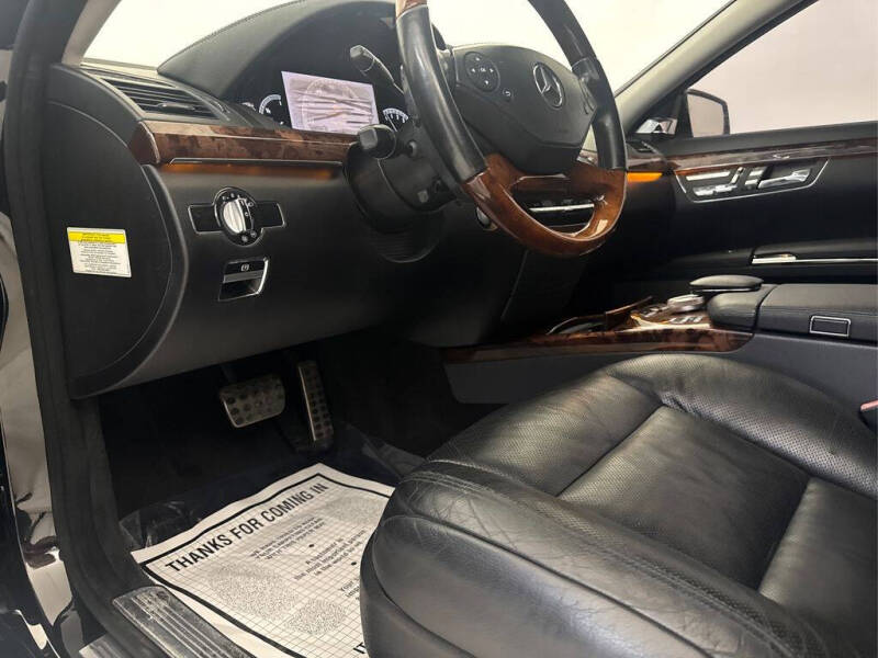 2011 Mercedes-Benz S-Class S 550