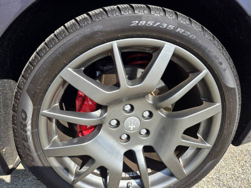 2010 Maserati GranTurismo S Automatic