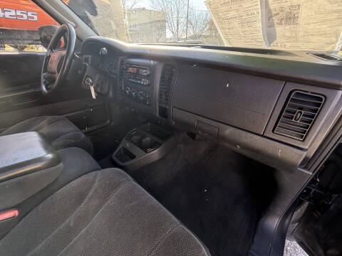 2004 Dodge Dakota SLT