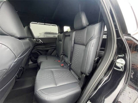 2025 Mitsubishi Outlander PHEV SEL Black Edition