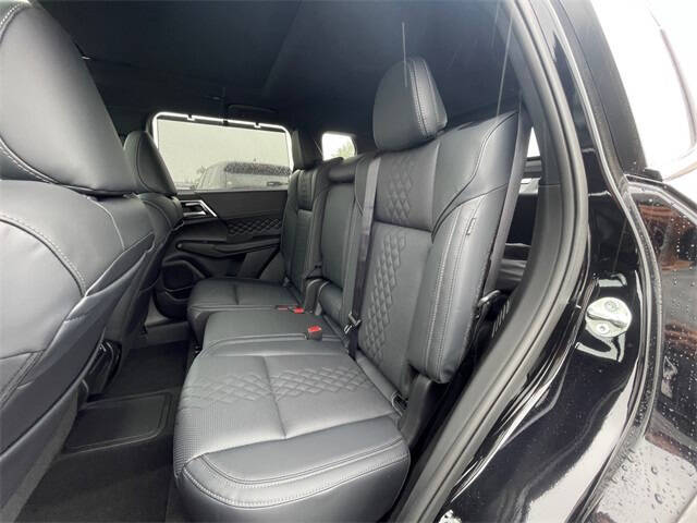 2025 Mitsubishi Outlander PHEV SEL Black Edition