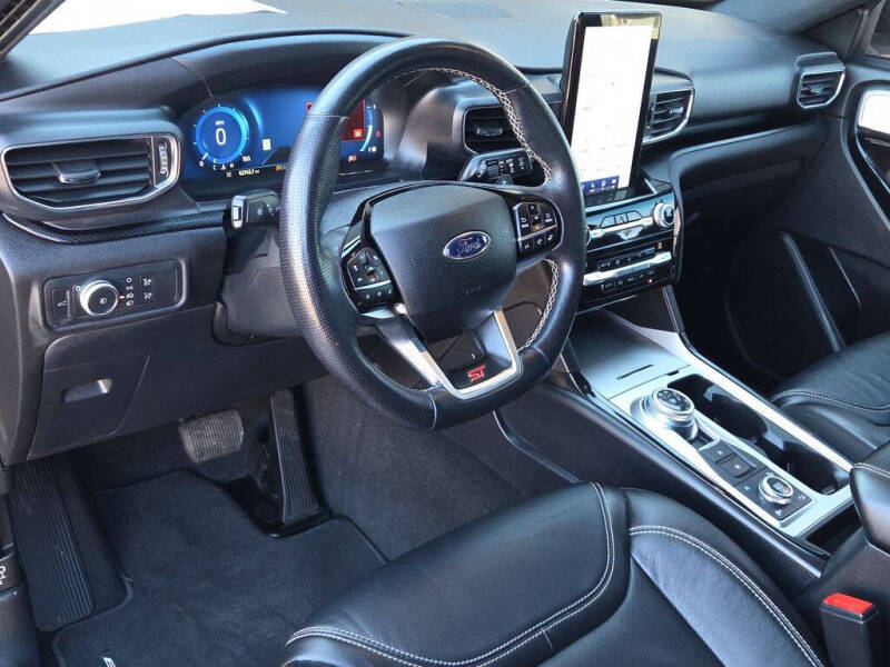 2021 Ford Explorer ST