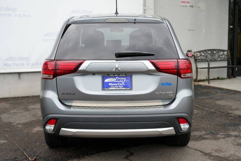 2016 Mitsubishi Outlander SE