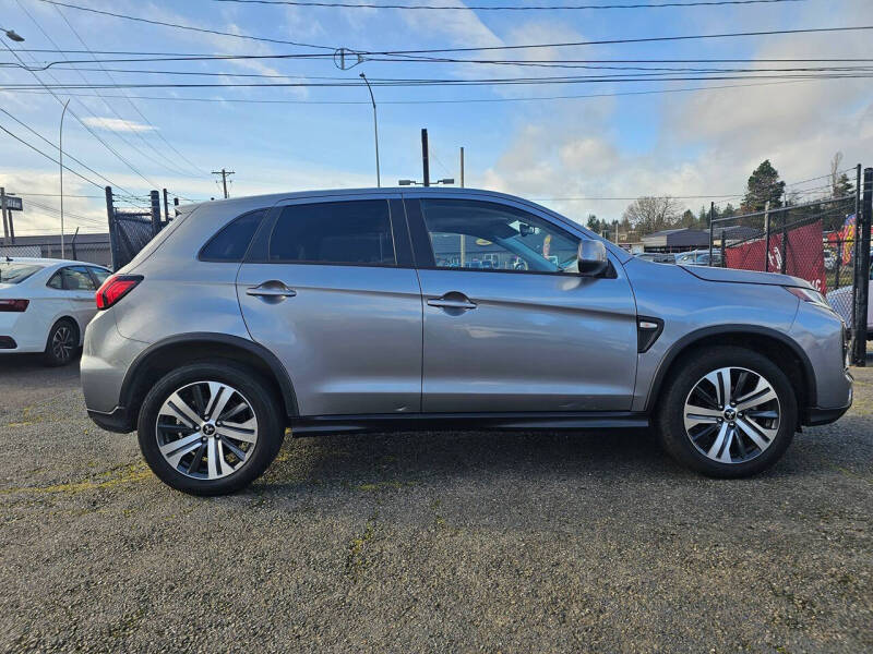 2024 Mitsubishi Outlander Sport ES