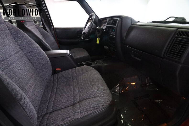 1999 Jeep Cherokee