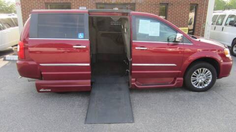 2015 Chrysler Town and Country for sale at Vans Of Great Bridge in Chesapeake VA