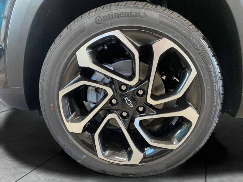 2025 Chevrolet Trax RS