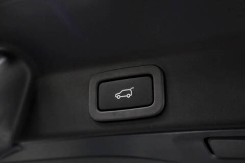 2018 Jaguar F-PACE 35t R-Sport