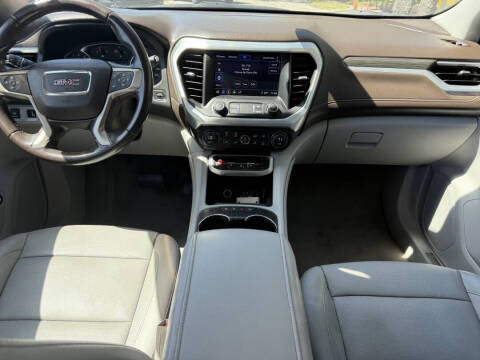 2020 GMC Acadia SLT