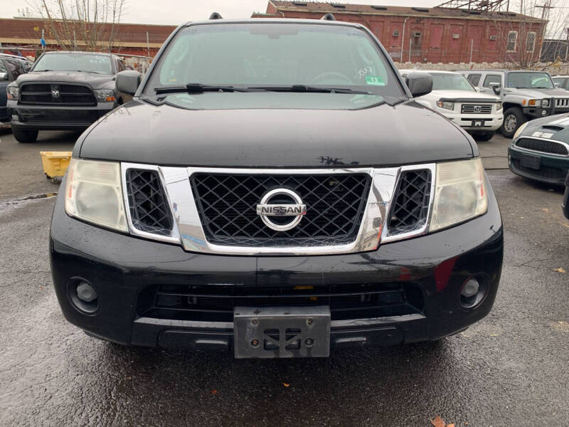 2012 Nissan Pathfinder Silver Edition