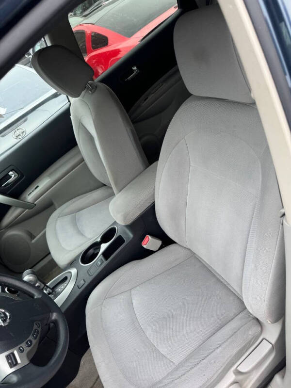2015 Nissan Rogue Select S