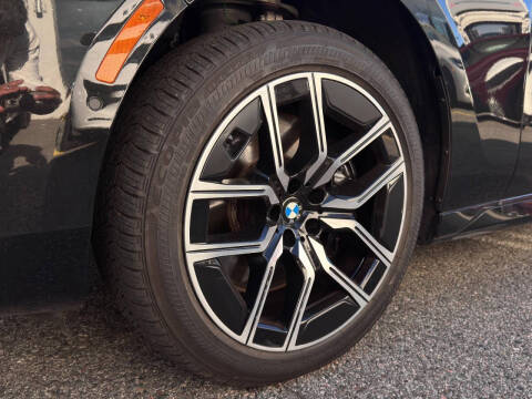 2023 BMW 7 Series 740i