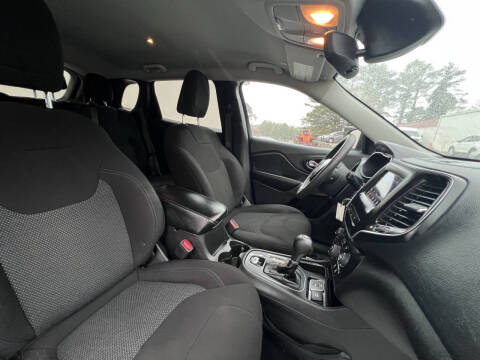 2021 Jeep Cherokee Latitude