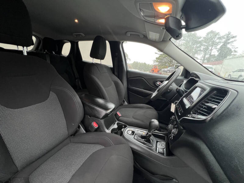 2021 Jeep Cherokee Latitude