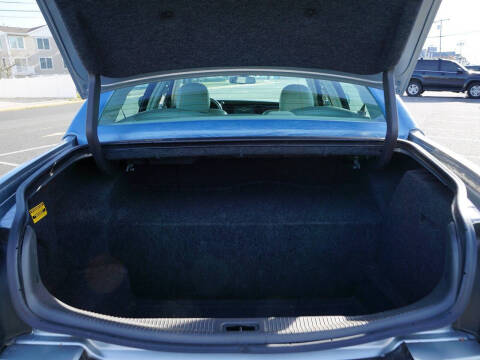 2006 Lincoln Town Car Signature