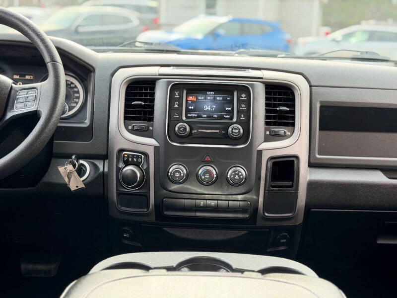 2019 RAM 1500 Classic Express
