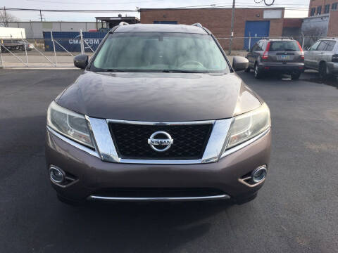 2014 Nissan Pathfinder for sale at Best Motors LLC in Cleveland OH