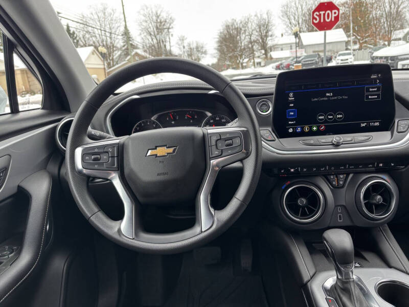 2025 Chevrolet Blazer LT