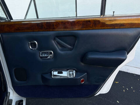 1976 Rolls-Royce Silver Shadow