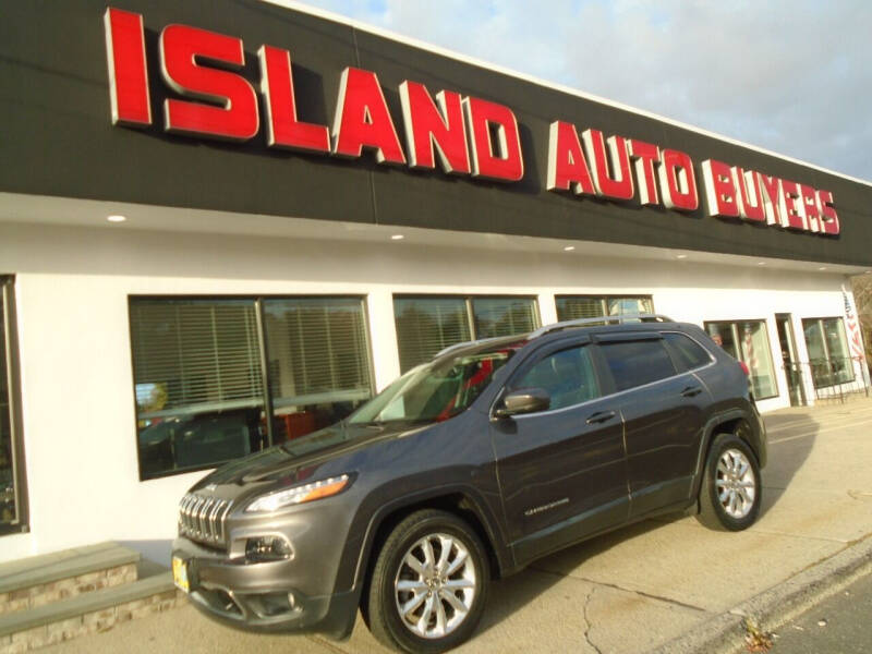 2016 Jeep Cherokee for sale at Island Auto Buyers in West Babylon NY