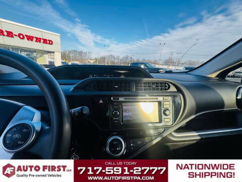 2015 Toyota Prius c Four