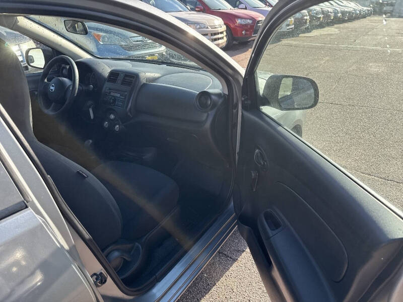 2014 Nissan Versa 1.6 S