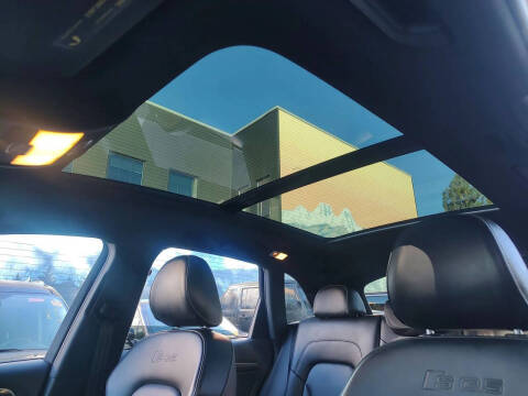 2016 Audi SQ5 3.0T quattro Premium Plus