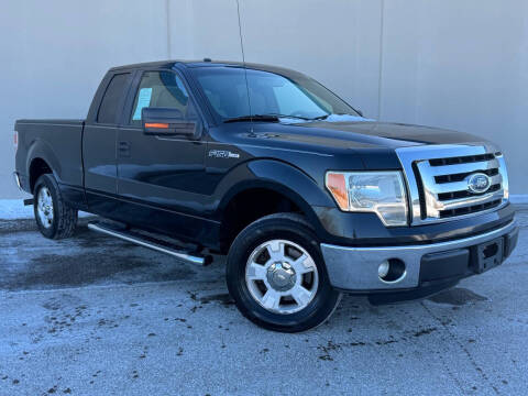 2011 Ford F-150 for sale at DISTINCT AUTO GROUP LLC in Kent OH