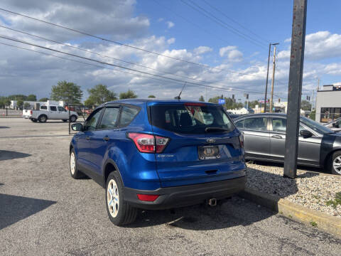2017 Ford Escape S