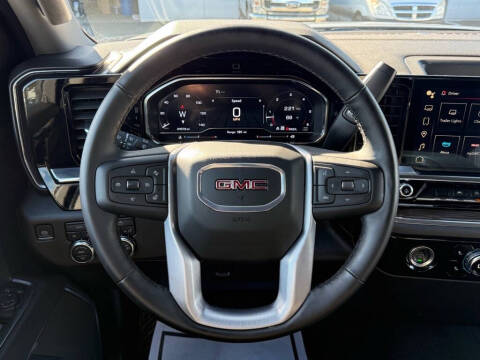 2024 GMC Sierra 1500 Elevation Standard