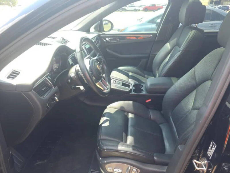 2016 Porsche Macan S