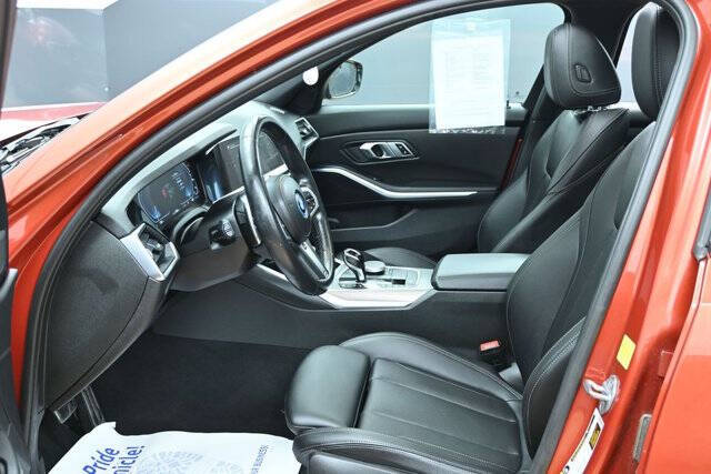 2022 BMW 3 Series 330e