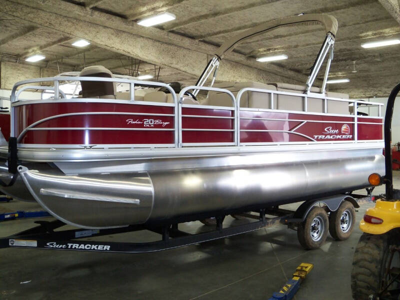 2019 SUNTRACKER PARTY BARGE