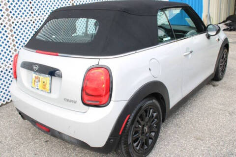 2019 MINI Convertible Cooper