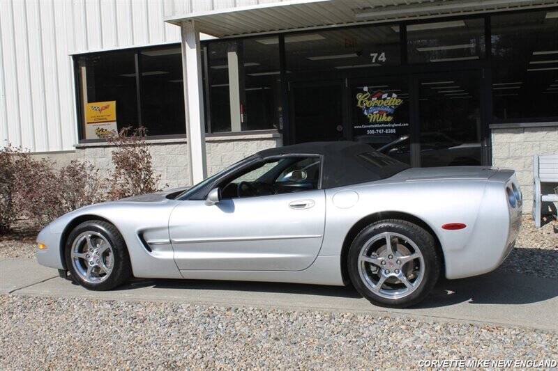 2001 Chevrolet Corvette 10