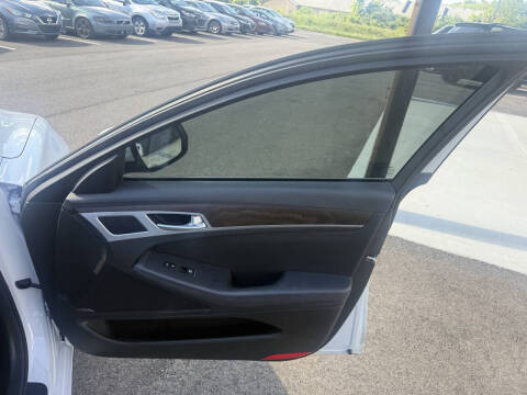 2017 Genesis G80 3.8