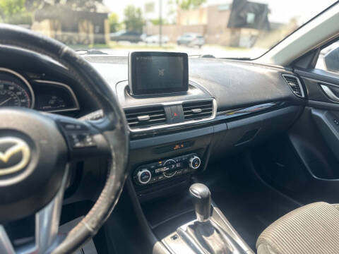 2015 Mazda MAZDA3 i Touring